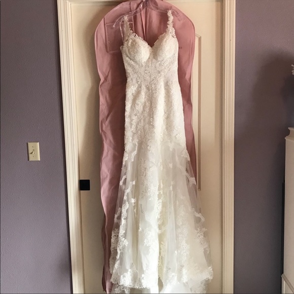 Stella York Jane 6247 Wedding Dress - Picture 4 of 10